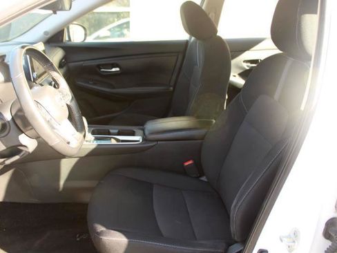 Used 2023 Nissan Sentra SV FWD image 11