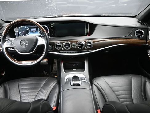 Used 2016 Mercedes-Benz S 550 4MATIC Sedan image 23