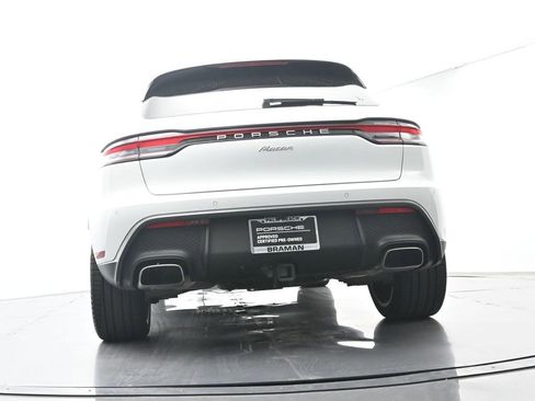 Certified 2025 Porsche Macan AWD/4WD image 51