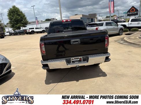 Used 2018 GMC Sierra 1500 SLT w/ Texas SLT Premium Package AWD/4WD image 7