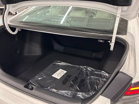 New 2026 Honda Accord LX image 17