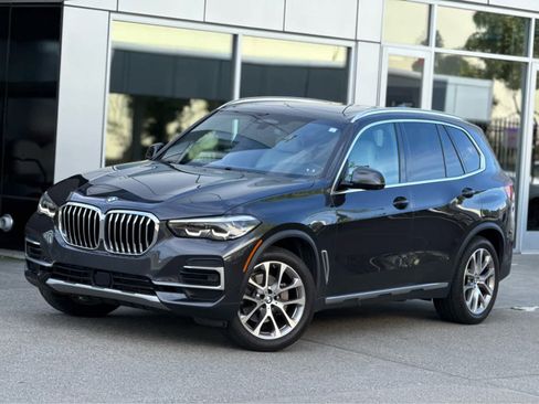 Used 2023 BMW X5 xDrive40i image 2