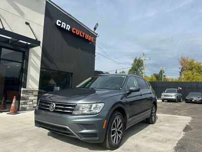 Used 2019 Volkswagen Tiguan SE w/ 3rd Row Seat Package