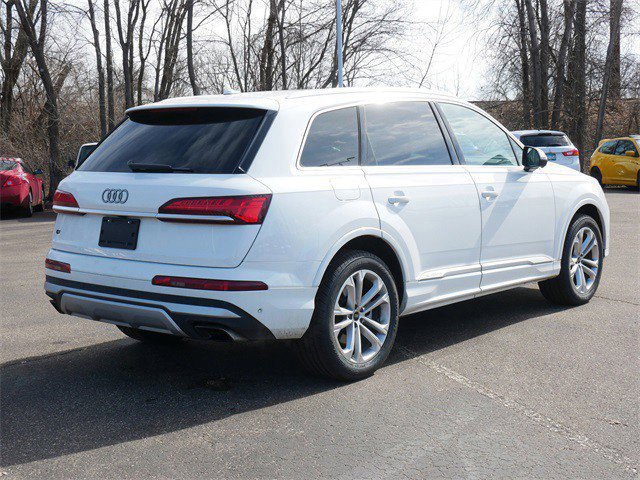 Used 2025 Audi Q7 3.0T Premium Plus AWD/4WD image 7