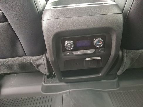 New 2026 Chevrolet Traverse High Country w/ LPO, Floor Liner Package image 18