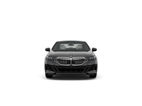 New 2026 BMW 530i xDrive w/ M Sport Package image 2