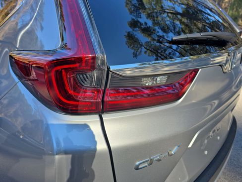 Used 2021 Honda CR-V EX image 33