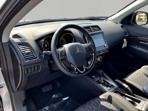 New 2026 Mitsubishi Outlander Sport LE AWD/4WD image 7