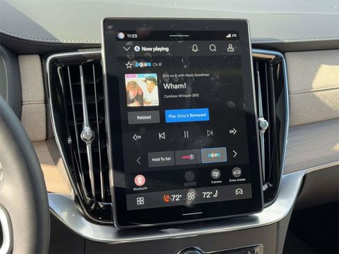 Certified 2026 Volvo XC90 B6 Plus w/ Protection Package Premier image 25