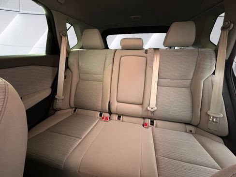 Used 2023 Nissan Rogue SV image 18