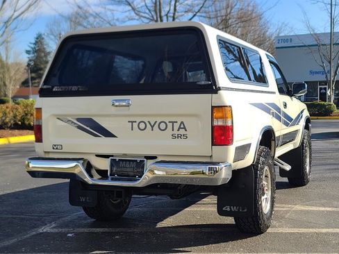 Used 1990 Toyota Pickup SR5 image 8