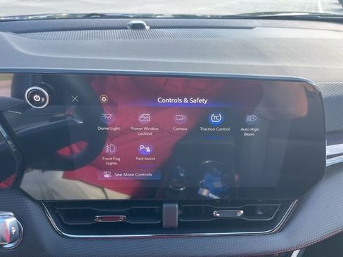 New 2026 Chevrolet Equinox RS w/ Convenience Package III FWD image 34