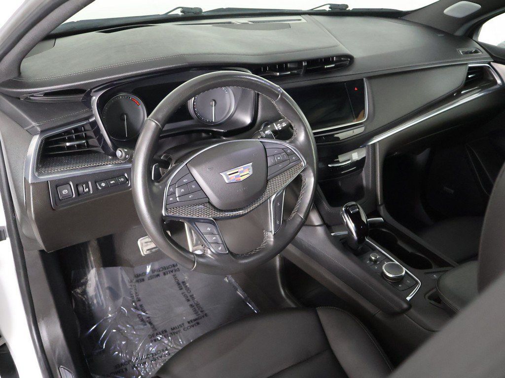 Used 2023 Cadillac XT5 Sportv w/ Technology Package AWD/4WD image 30