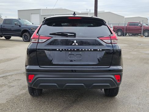 Used 2024 Mitsubishi Eclipse Cross ES image 4