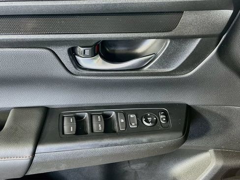 Used 2024 Honda CR-V Sport image 12