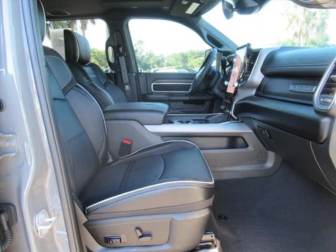 Certified 2026 RAM 3500 Laramie AWD/4WD image 11