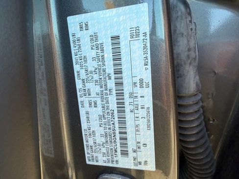 Used 2025 Ford Escape Active image 30