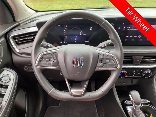 Used 2025 Buick Encore GX Sport Touring FWD image 20