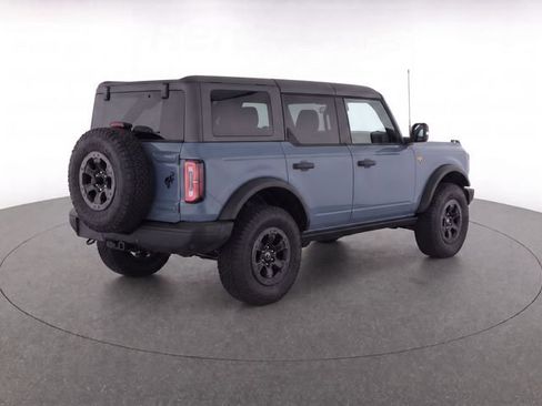 Used 2022 Ford Bronco Badlands AWD/4WD image 4