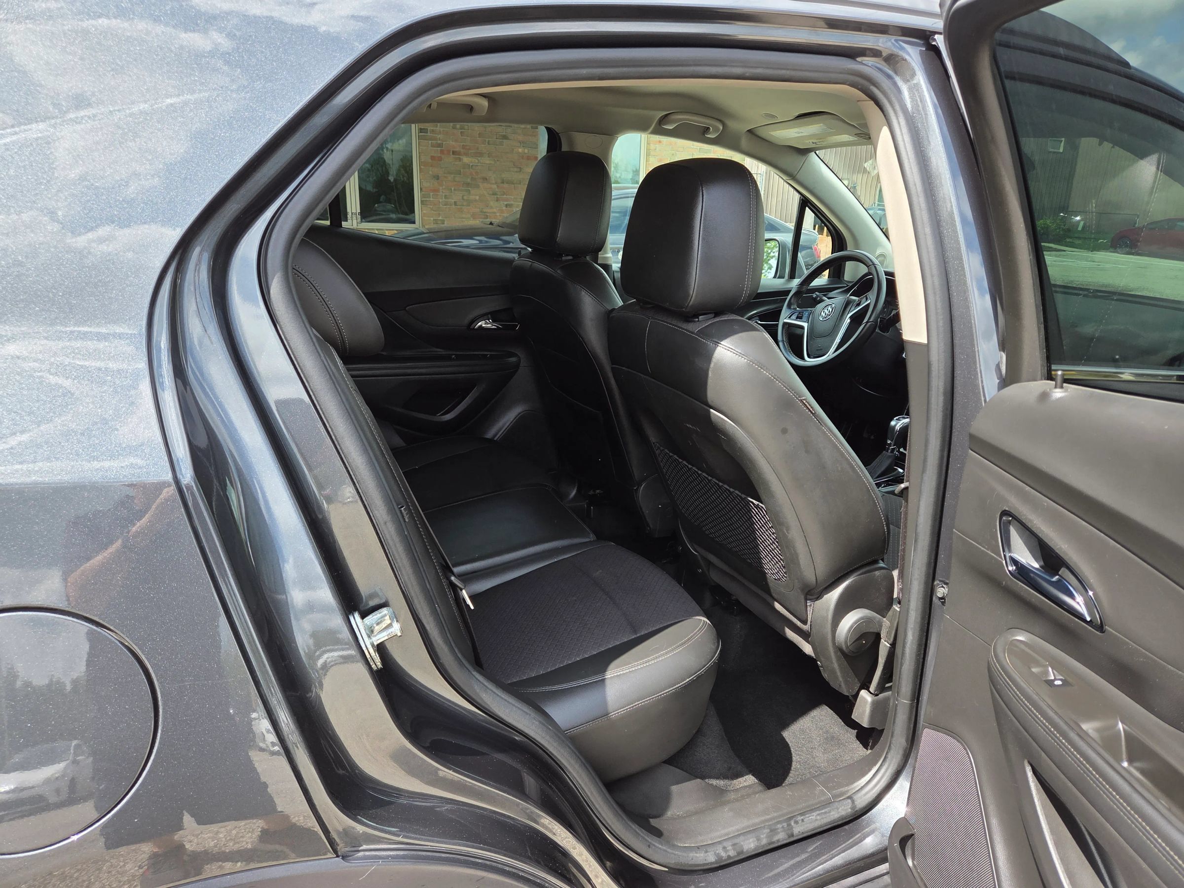 Used 2018 Buick Encore Preferred FWD image 18