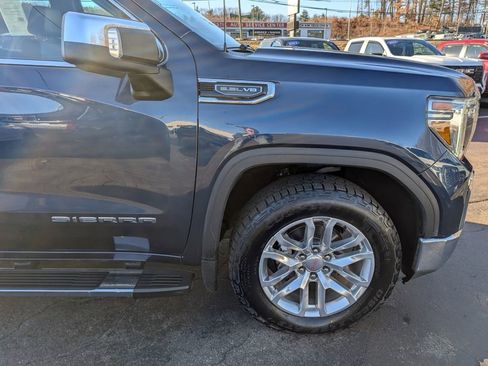 Used 2022 GMC Sierra 1500 SLT w/ SLT Premium Package image 10