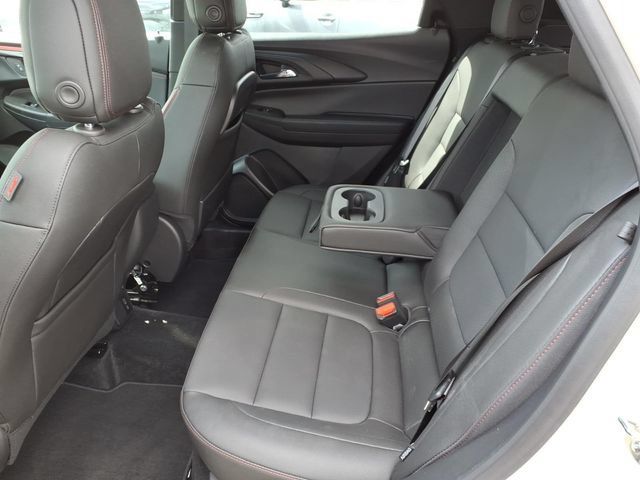 Used 2026 Chevrolet TrailBlazer RS w/ Convenience Package AWD/4WD image 6