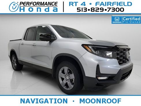 Used 2025 Honda Ridgeline TrailSport image 1