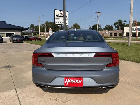 Used 2017 Volvo S90 T6 Momentum w/ Climate Package AWD/4WD image 7