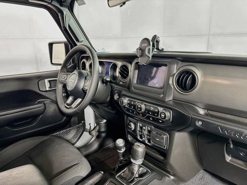 Used 2023 Jeep Wrangler Unlimited w/ Cold Weather Group AWD/4WD image 26