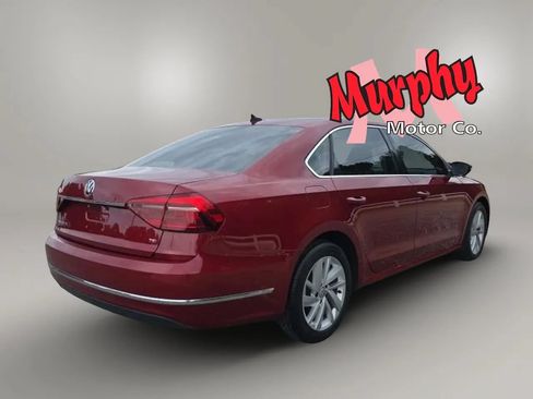 Used 2018 Volkswagen Passat 2.0T SE FWD image 7