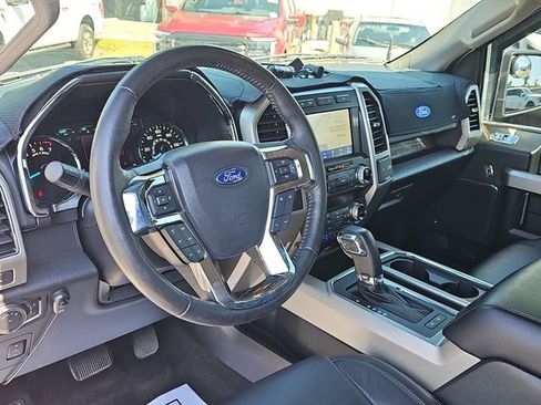 Used 2020 Ford F150 Lariat w/ Equipment Group 502A Luxury AWD/4WD image 15