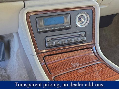 Used 2002 Cadillac Escalade image 25