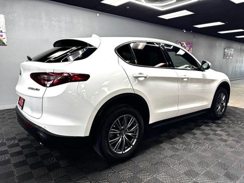Used 2023 Alfa Romeo Stelvio Sprint image 13