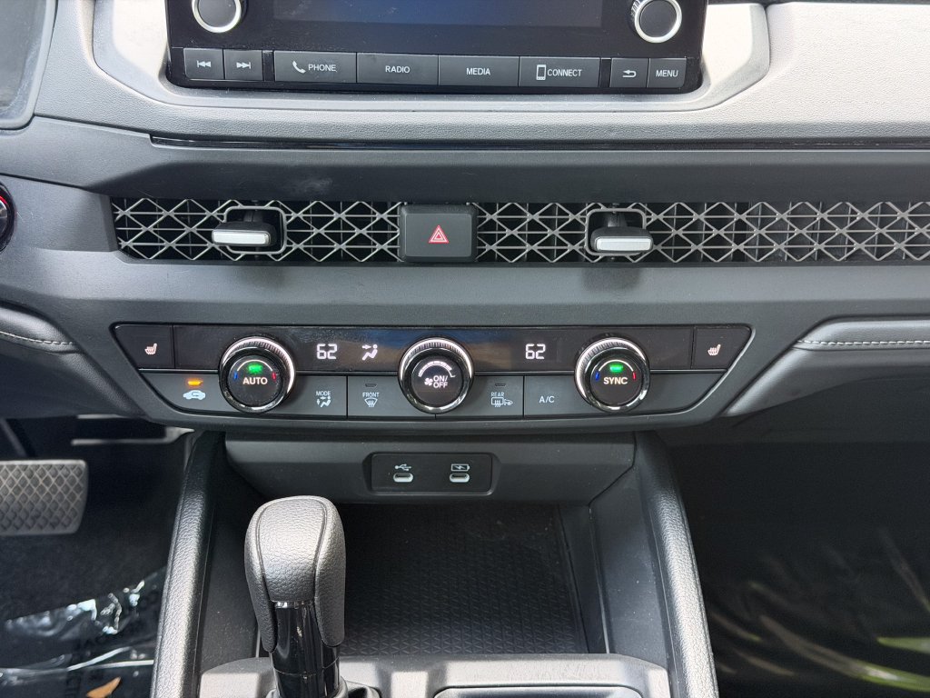 Certified 2024 Honda Accord EX image 25