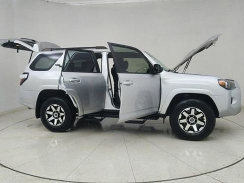 Used 2022 Toyota 4Runner TRD Off-Road image 68