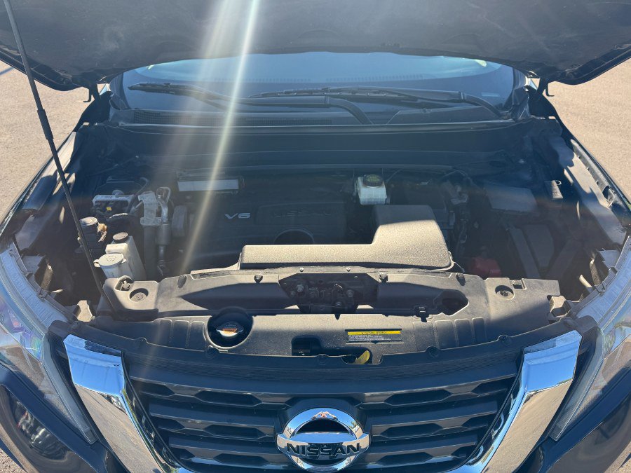 Used 2019 Nissan Pathfinder SL FWD image 25