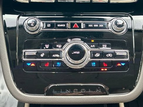 Used 2022 Lincoln Corsair AWD w/ Equipment Group 101A image 70