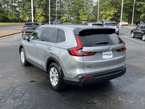 Used 2026 Honda CR-V LX image 8
