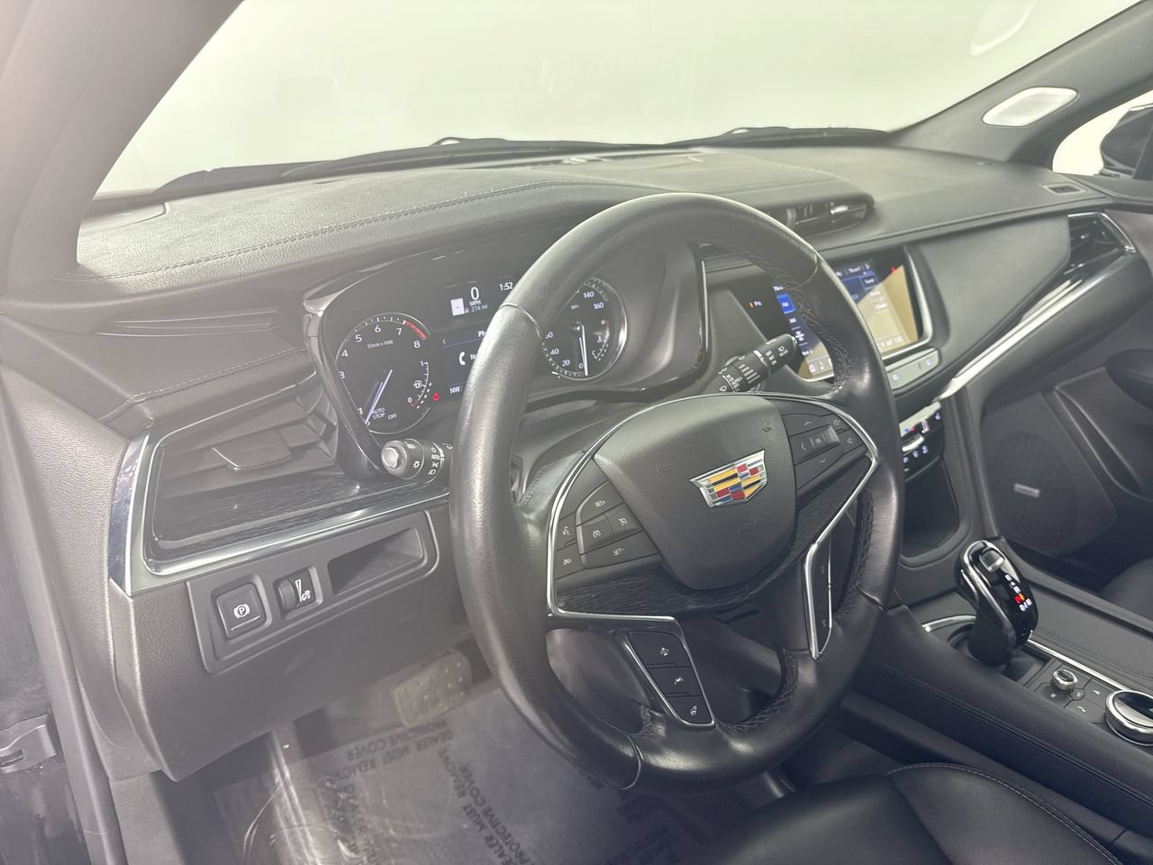 Used 2021 Cadillac XT5 Premium Luxury AWD/4WD image 9