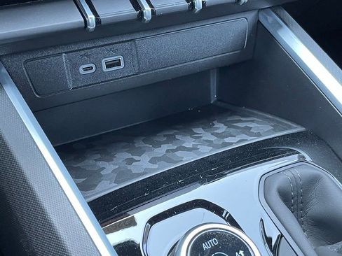 New 2026 Chevrolet Colorado Trail Boss AWD/4WD image 19
