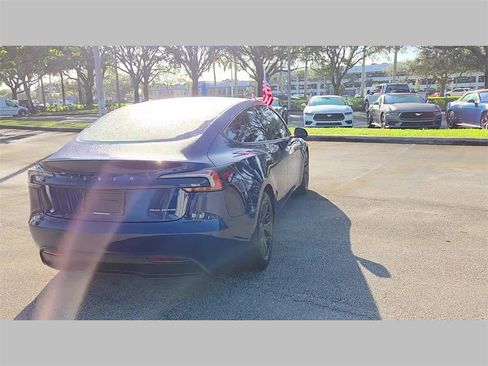 Used 2024 Tesla Model 3 Long Range image 34