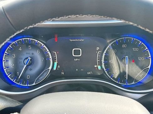 New 2026 Chrysler Pacifica Select image 13