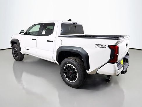 New 2026 Toyota Tacoma TRD Off-Road AWD/4WD image 7