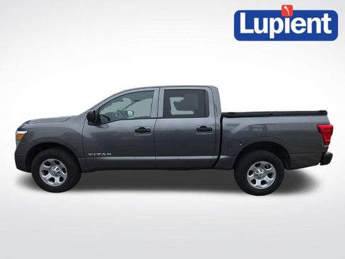 Used 2021 Nissan Titan S AWD/4WD image 7