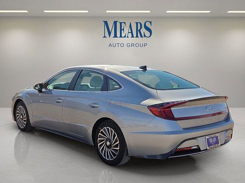 Used 2023 Hyundai Sonata SEL image 3