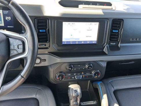 Used 2022 Ford Bronco Black Diamond AWD/4WD image 20