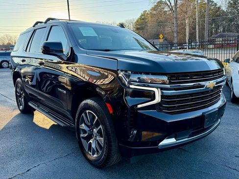 Used 2021 Chevrolet Tahoe LT w/ LT Signature Plus Package AWD/4WD image 3