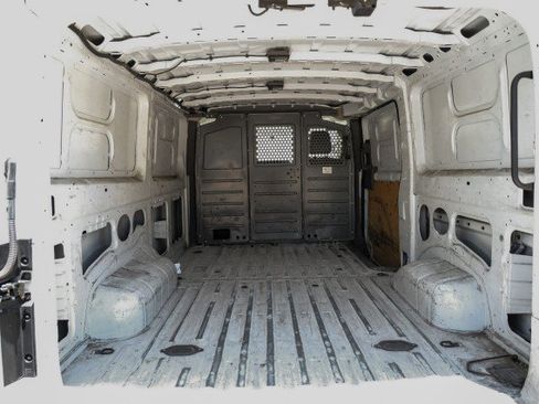 Used 2021 Nissan NV 2500 S RWD image 42