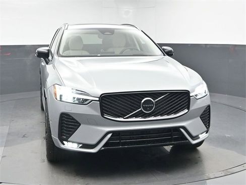 New 2026 Volvo XC60 B5 Ultra w/ Protection Package Premier image 2