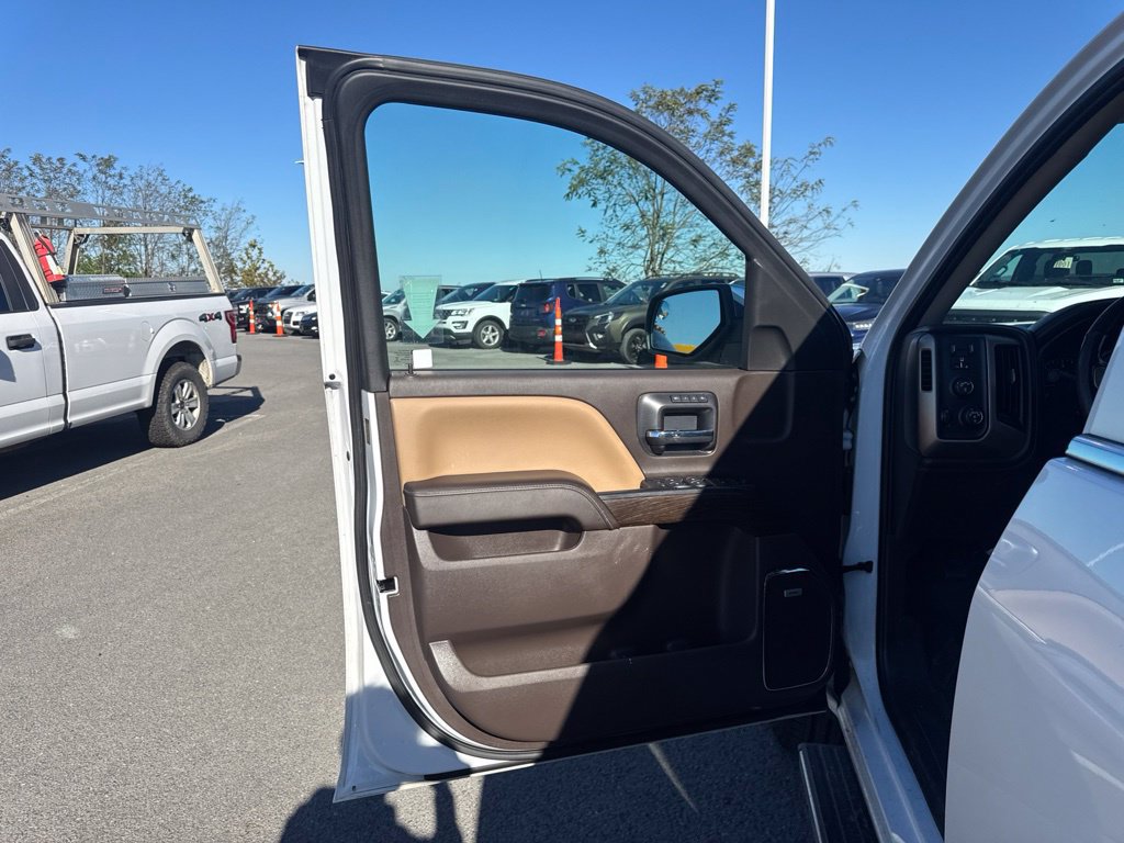 Used 2018 GMC Sierra 1500 Denali w/ Denali Ultimate Package AWD/4WD image 14